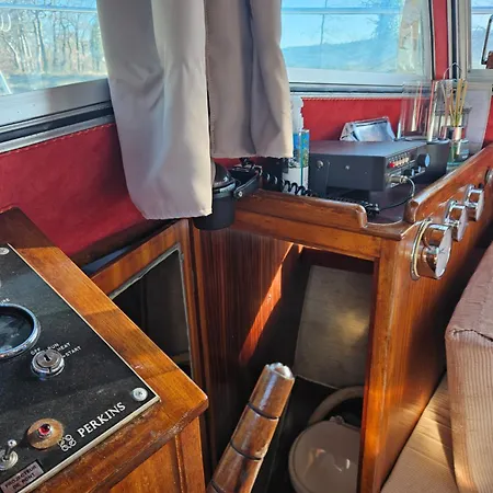 Botel Bateau Tinkerbell Labastide-d'Anjou