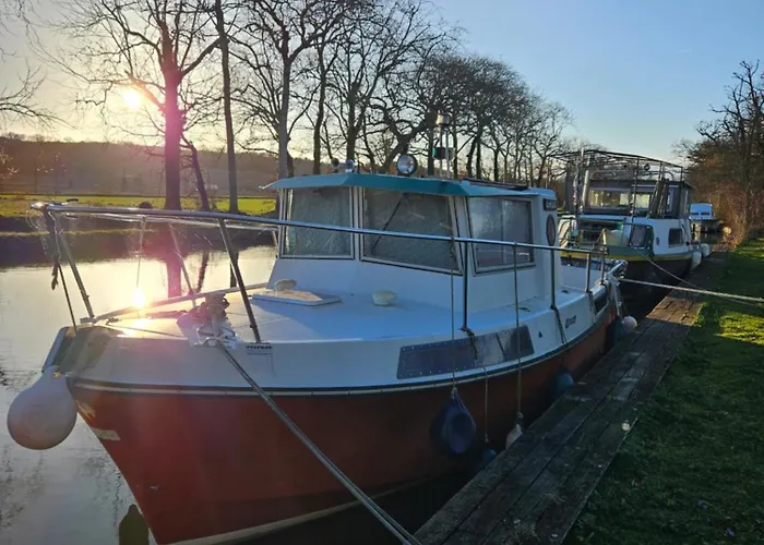 Botel Bateau Tinkerbell Labastide-dʼAnjou